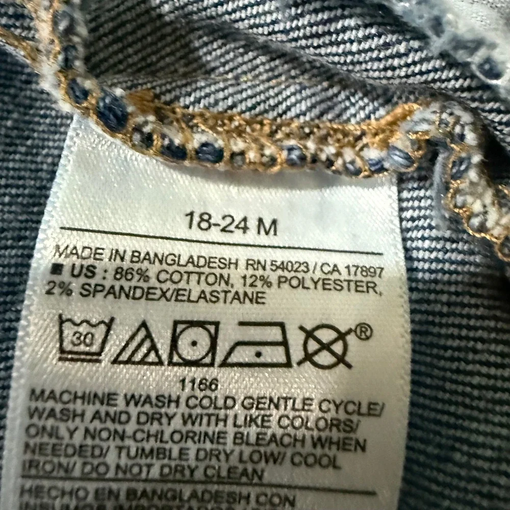 Old Navy Kids Medium Wash Blue Denim Trucker Jacket 18-24 Months Boys Girls